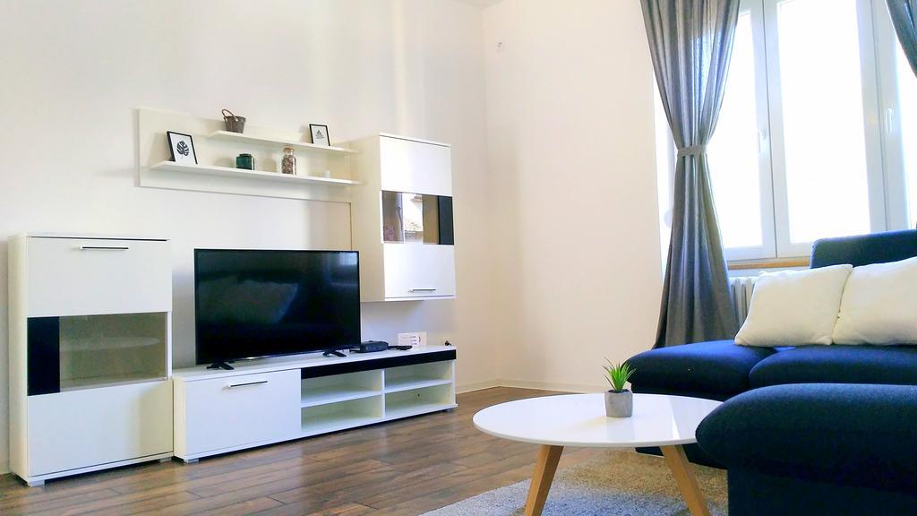 Filinhome Stefanovica Suite 9 Нови-Сад Экстерьер фото